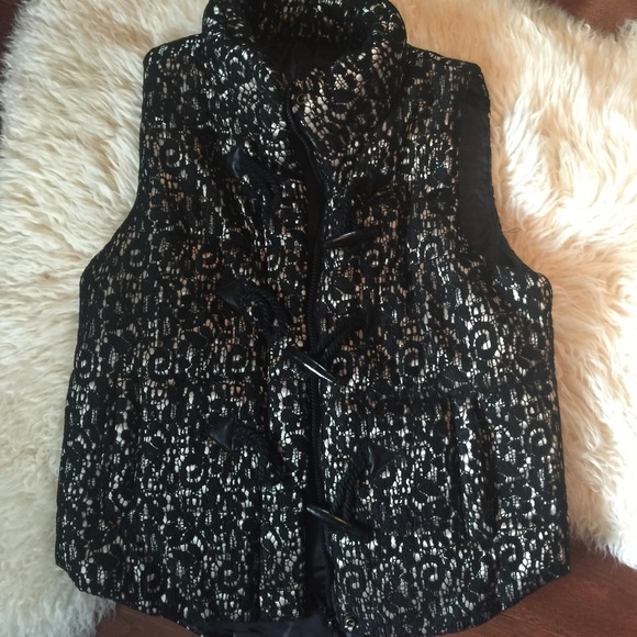 C.Luce lace vest small $150 - Picture 4 of 4