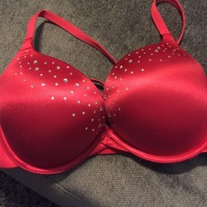Maidenform Bra! Never been worn