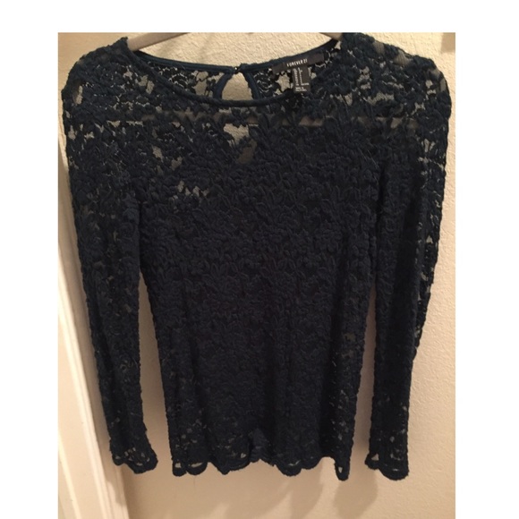 Long sleeve top - Picture 1 of 1