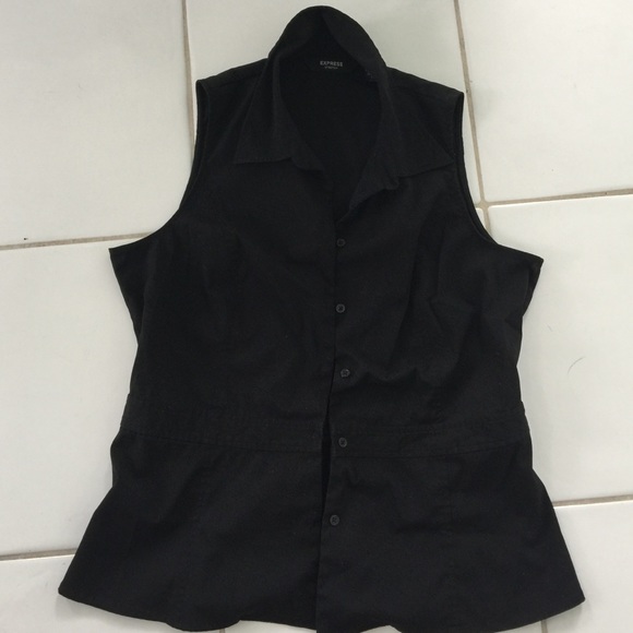 Express collared sleeveless top.