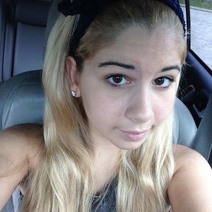 Meet your Posher, Shae