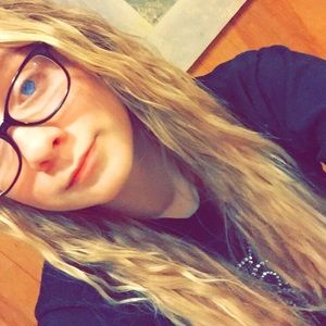 Meet your Posher, Sierra