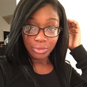 Meet your Posher, Markia