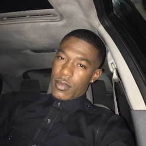 Meet your Posher, Clarence