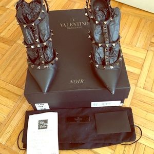 Valentino Rockstud Heels 7.5