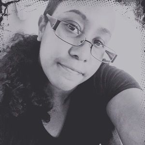 Meet your Posher, Arika