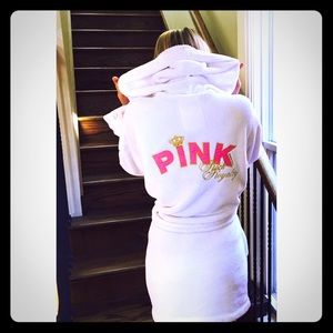 VS Pink bath robe