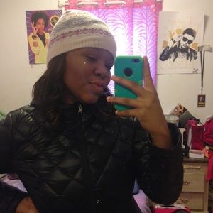 Meet your Posher, Kamaya