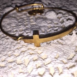 Cross wrap