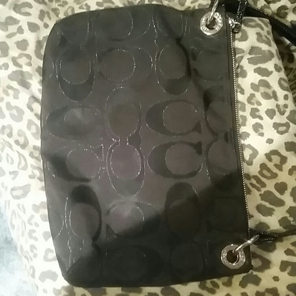 Coach - Picture 2 of 4