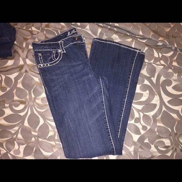 Jeans