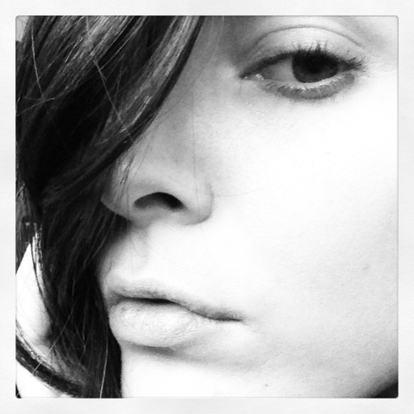 Meet your Posher, Erika - Picture 1 of 1