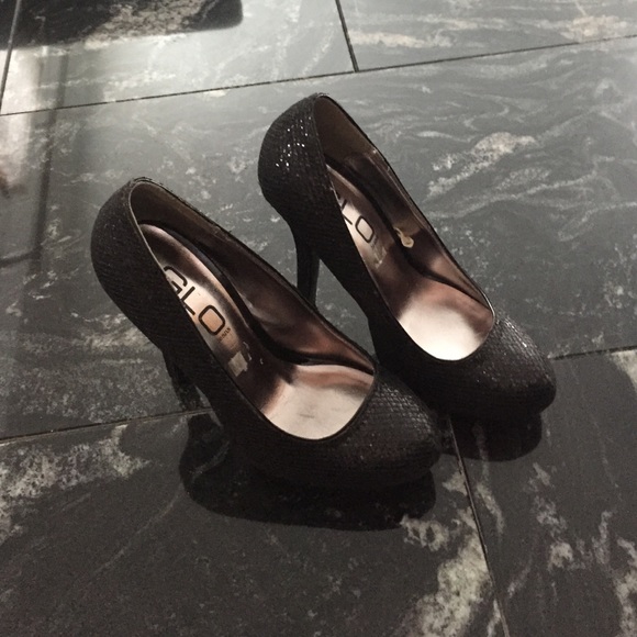 GLO Shoes - GLO prom shoes