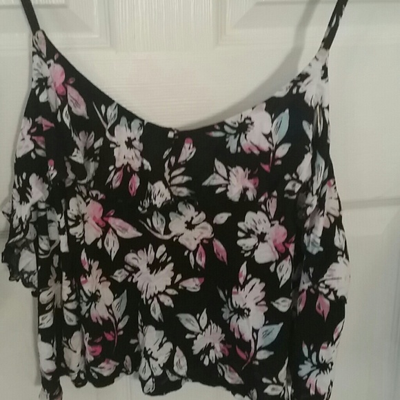 Flirty top!