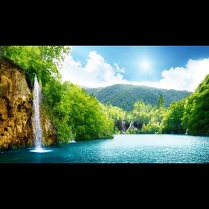 Meet your Posher, Julia