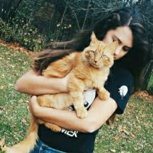 Meet your Posher, Corrine