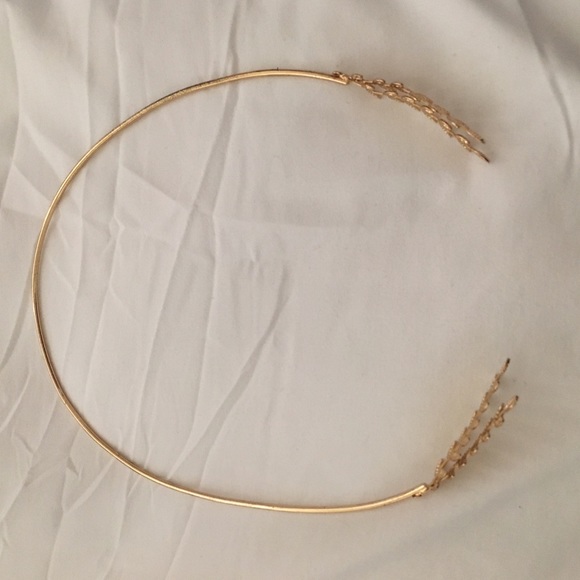 Urban Outfitters headpiece