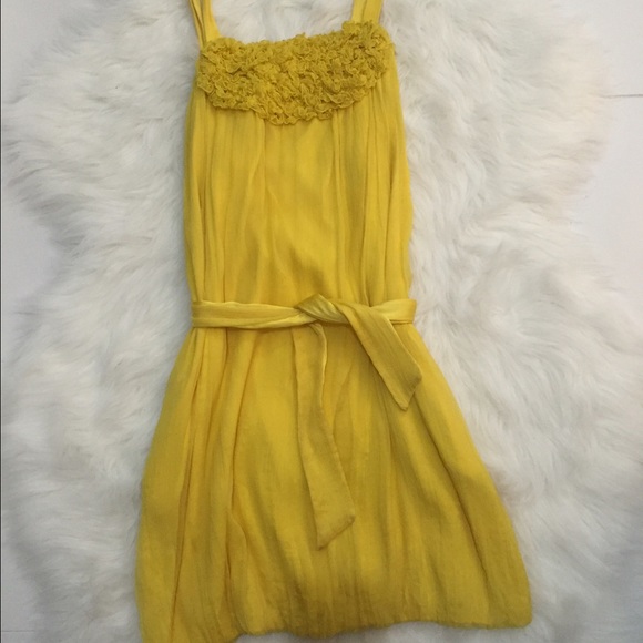 Alice + Olivia canary yellow ruffle dress