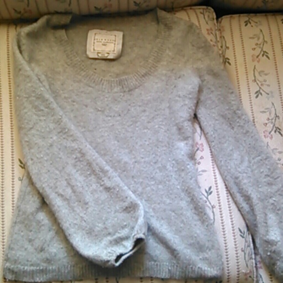Old Navy cashmere sweater