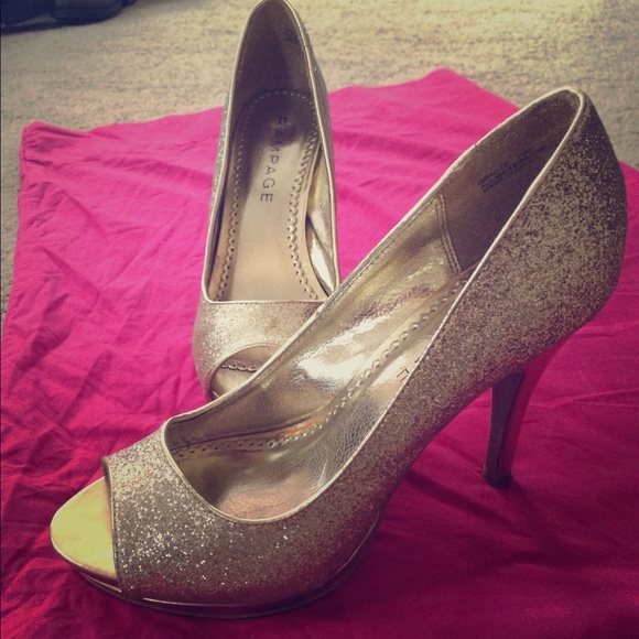 Rampage gold glitter heals