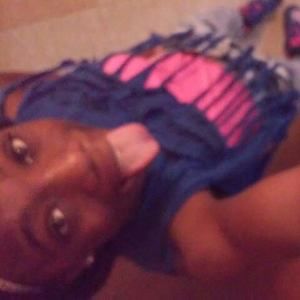 Meet your Posher, Lavendra