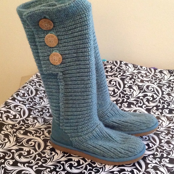 ‼️SOLD‼️Uggs (light blue, knitted) - Picture 3 of 4