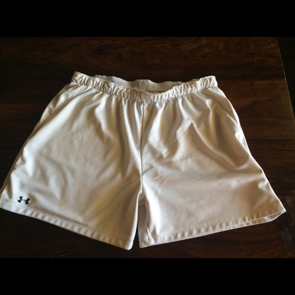 Under armour large white shorts