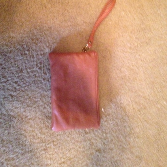 General brand Wristlet
