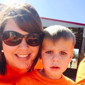 Meet your Posher, Ashley