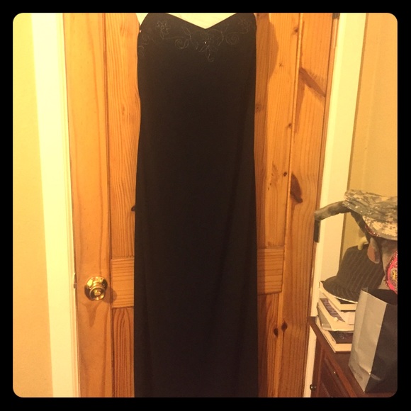 Black Formal size 12