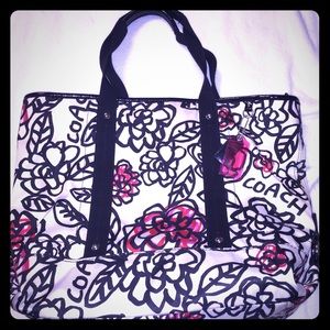 COACH KYRA WHITE BLACK PINK GRAFFITI POPPY HANDBAG