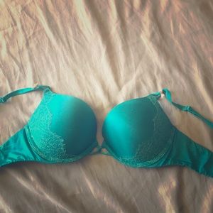 Victoria's Secret miraculous push up