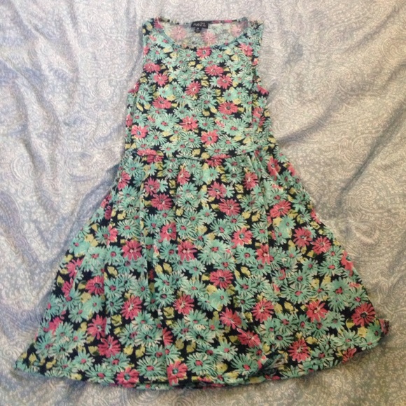 Rue 21 Floral Summer Dress