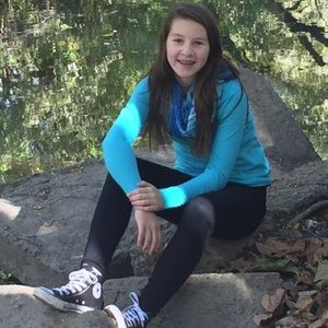 Meet your Posher, Delaney