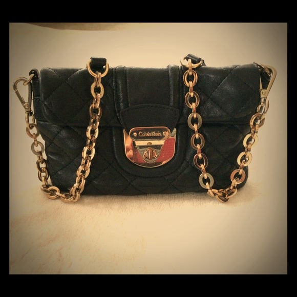 Calvin Klein Crossbody - Picture 1 of 3