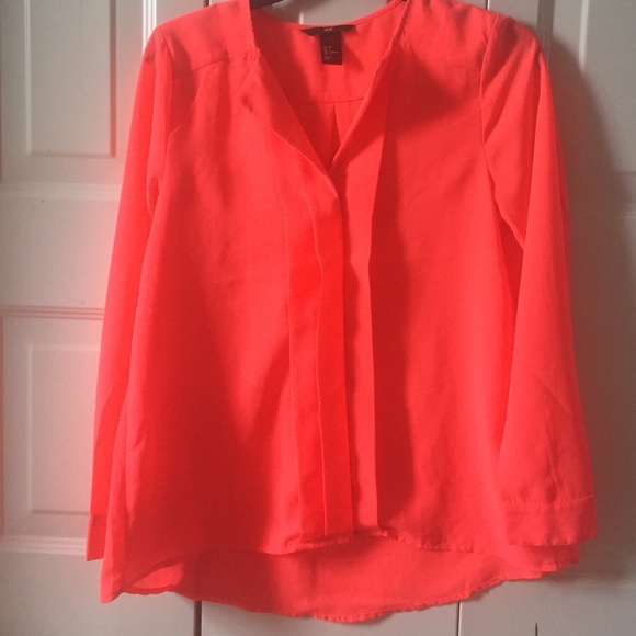 hot pink h&m blouse good for business casual