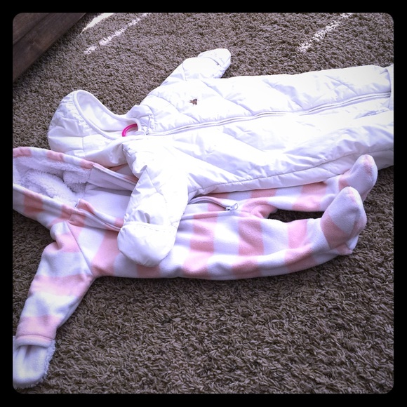 Snowsuit and baby shoes