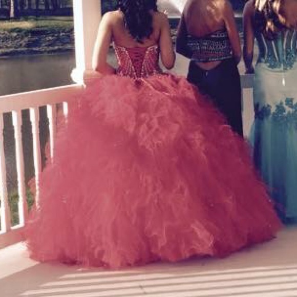 Dress size 4 !