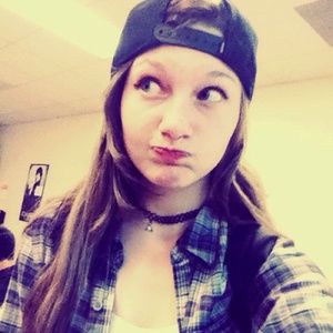 Meet your Posher, Haleigh