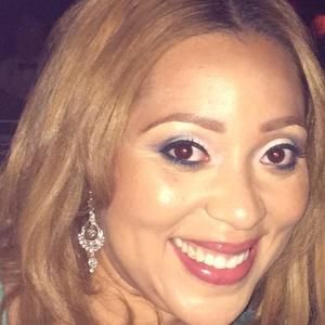 Meet your Posher, Latoia