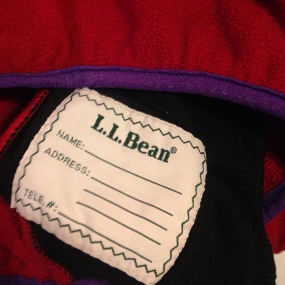 L.L. BEAN red sweatshirt; small/medium - Picture 4 of 4