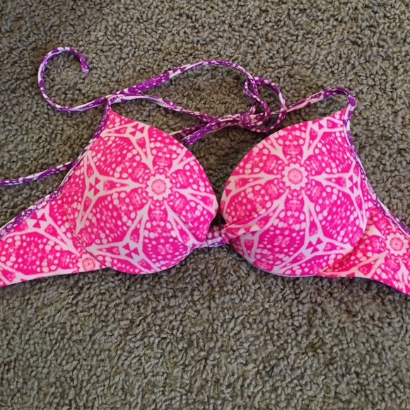 Pink push up swim suit top from VS pink!