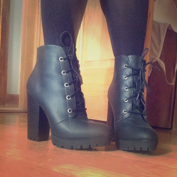 Black lace up ankle bootie