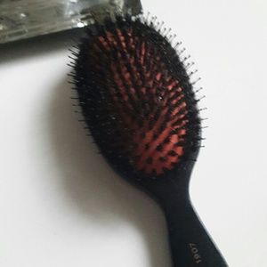 Meet your Posher, Nicholas