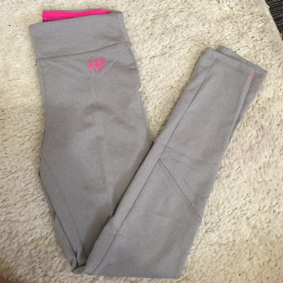 SOLD Abercrombie yoga pants