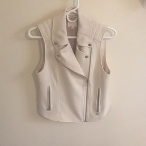 Moro vest from aritzia Wilfred brand