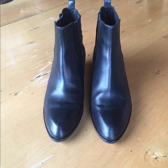 J. Crew Black Chelsea Boot Size 7.5