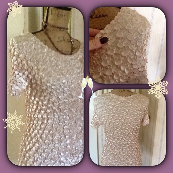 Stunning✨Top - Picture 2 of 4