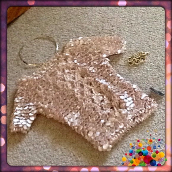 Stunning✨Top - Picture 4 of 4