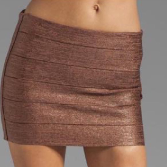 NEW! HAUTE HIPPIE 295$ Mini ❤️